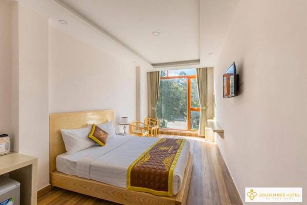 Golden Bee Hotel