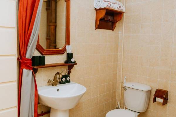 Ngôi Làng Cổ 77 Hoàng Diệu