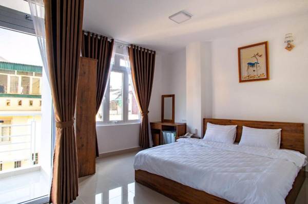 OYO 1154 Mat Troi Vang Dalat Hotel