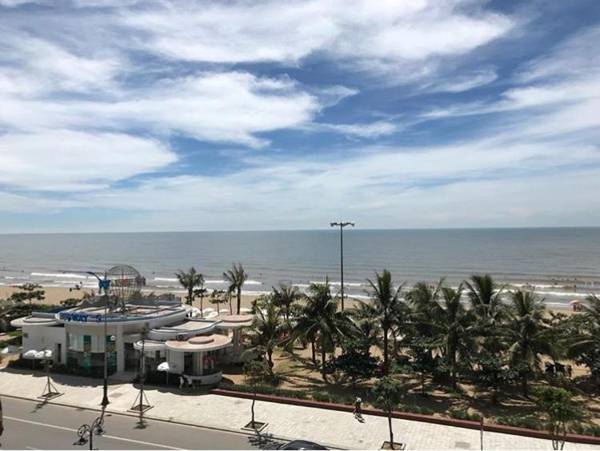 Khách sạn Hồ Gươm