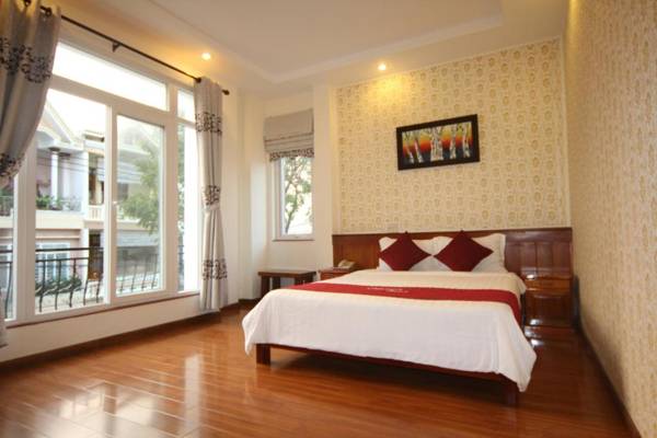 Omega Da Nang Beach Hotel