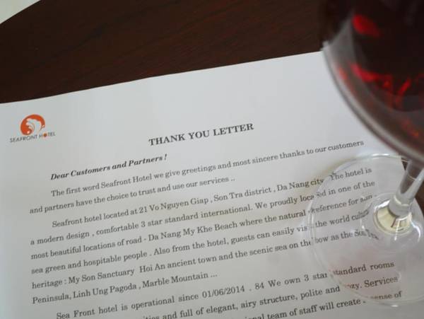 Seafront Hotel Da Nang