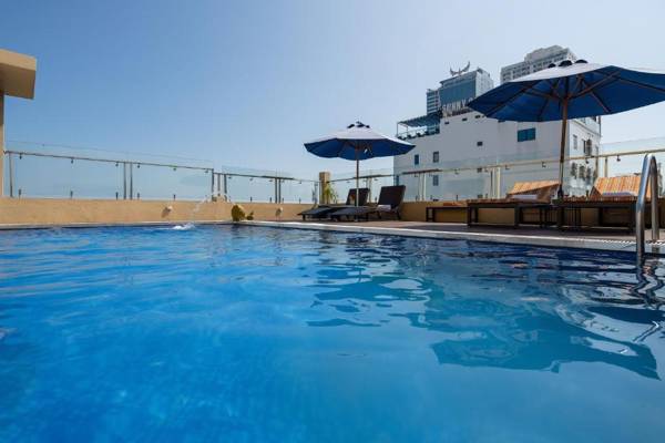 Richico Apartments And Hotel