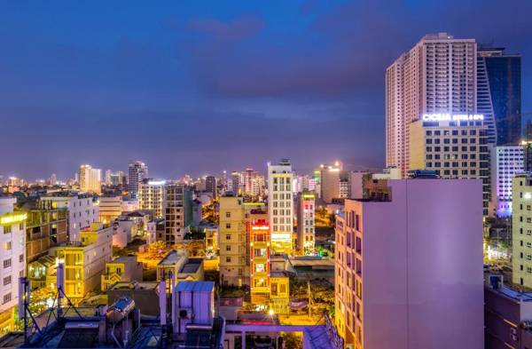 HB+ Hotel & Apartment