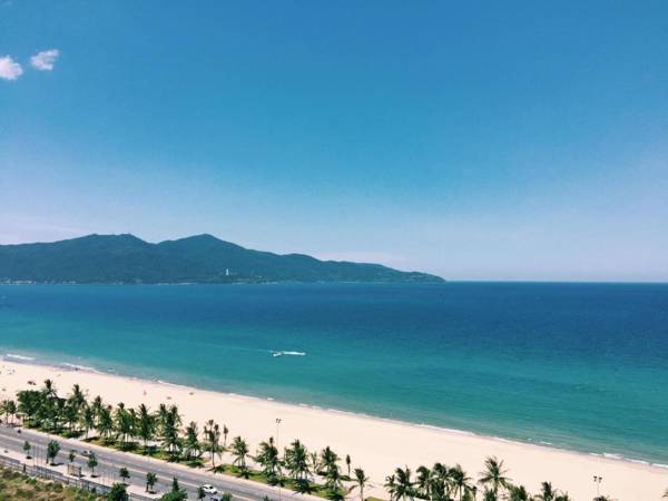 Da Nang Daisy Apartment 1 Beach View