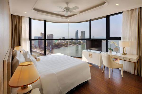 Meliá Vinpearl Danang Riverfront