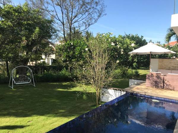 Villas at Da Nang Beach Resort3 Bedrooms Garden View