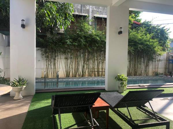 Luxury Big Villa with pool in Center nearbeach 5BR