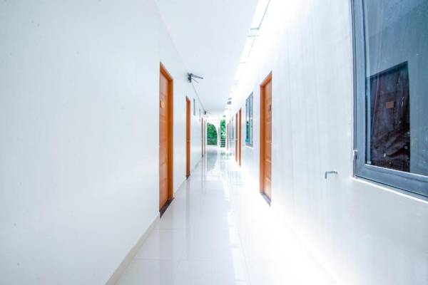 Ven Suoi Hotel - Suoi Luong - Hai Van Park