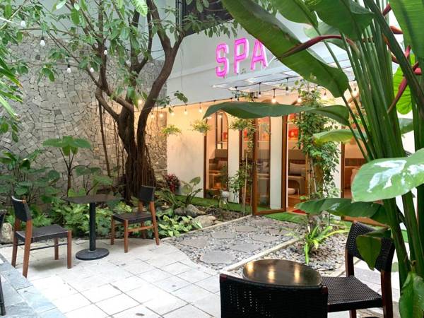 Danapearl Riverside Condotel