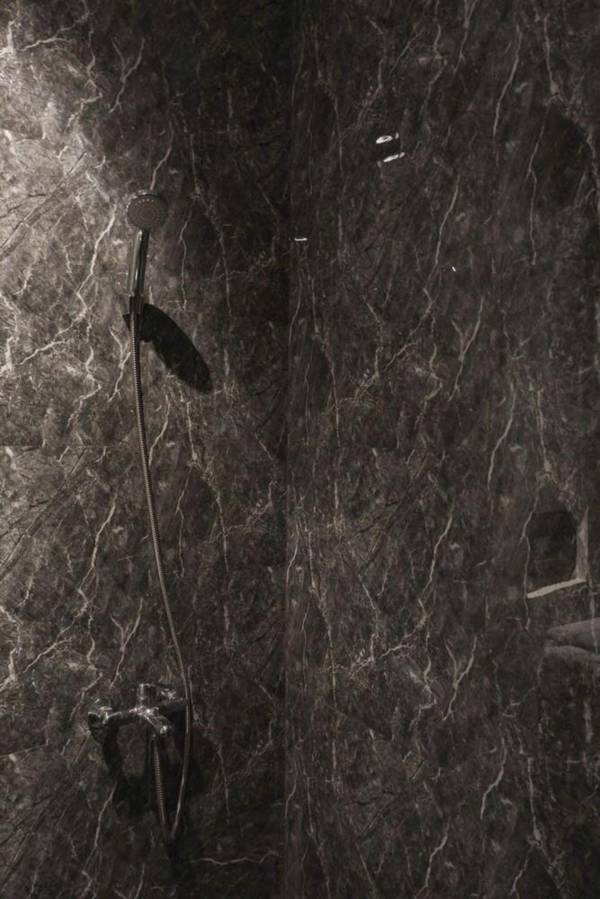 By Duc Phan - Suites