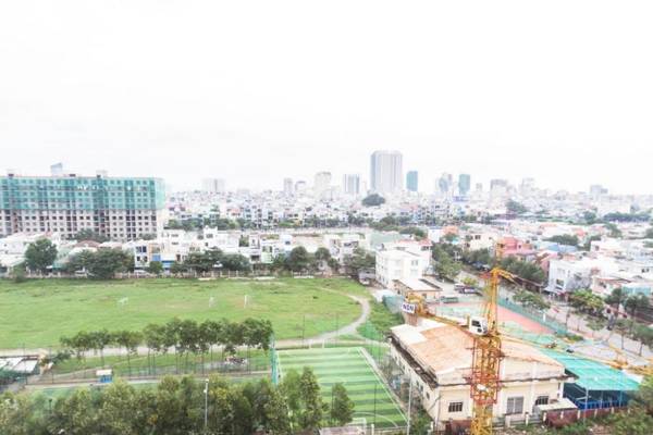 Riverside Apartment in Monarchy Apartment