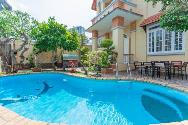 Ruby Villa 04 Vintage