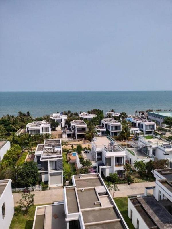 Aria Resort - BlueShaphire Can ho nghi duong co ha boi va bai tam rieng