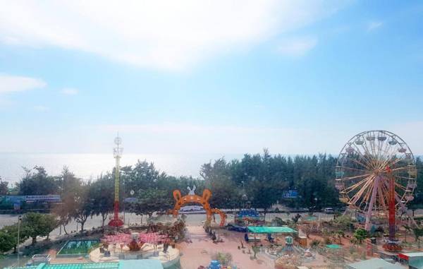 SPACIOUS BEACH-FRONT SUITE 3BR