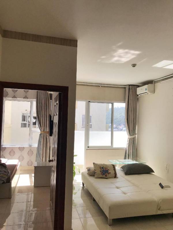 Tranquil furnished condo Lake & Seaview from bed