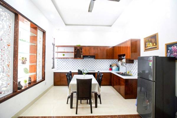 Lavie House 2 - 8B Lạc Long Quân