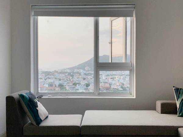 THE MOON APARTMENT 1