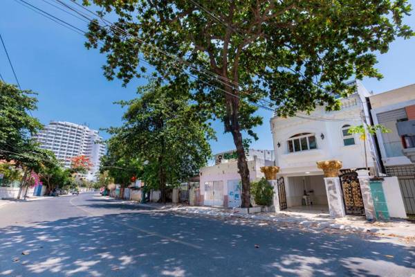 Beachfront Palm Villa 25 Biệt Thự Trên Bãi Biển