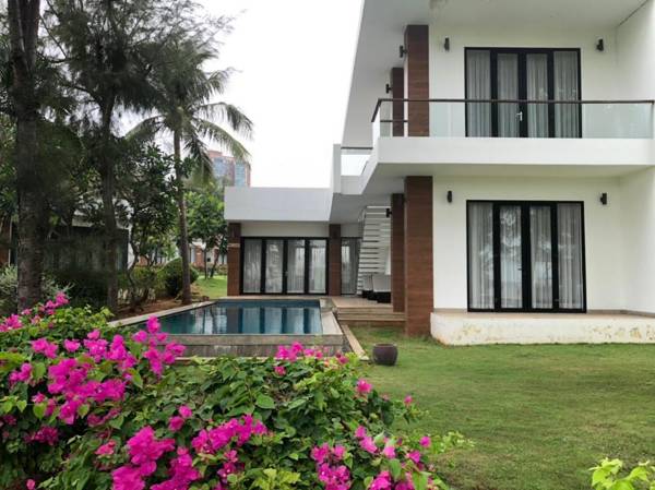 Villa 163 Saint Simeon