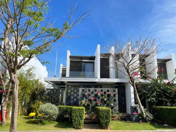 Phòng Deluxe (2 Người lớn 1 Trẻ em)