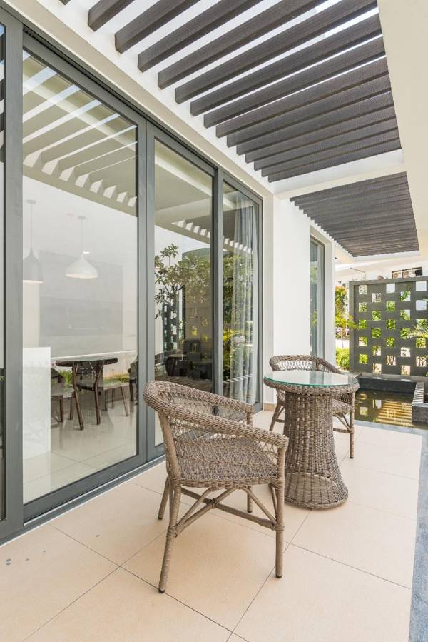 Quan's Villa 3 @ Oceanami Villas