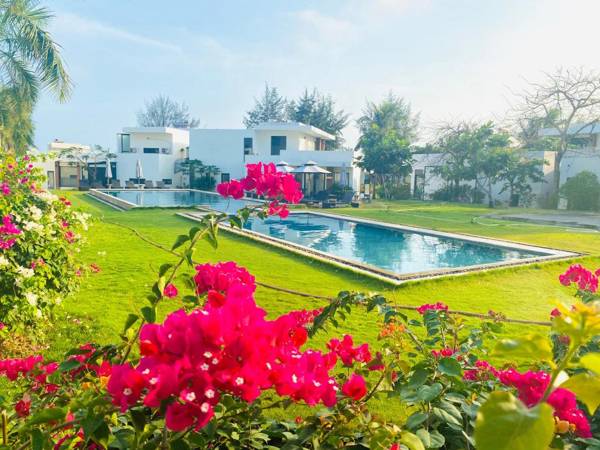 Saint Simeon Resort Villa 126