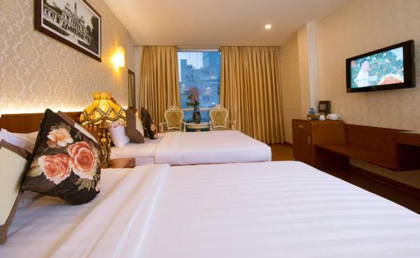 Golden Star Hotel - 60 Le Thanh Ton