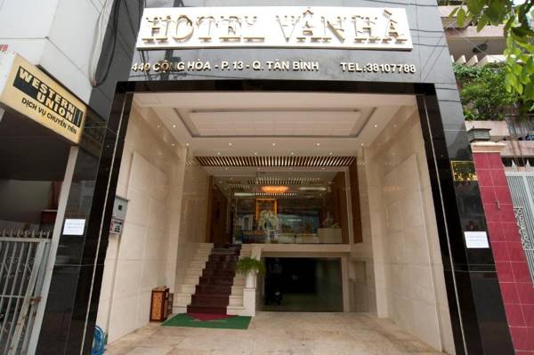 Van Ha Hotel
