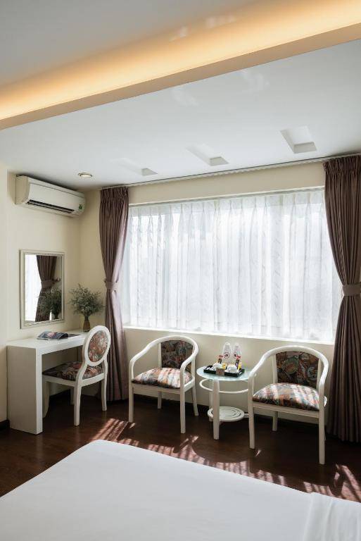 Asian Ruby Center Point Hotel