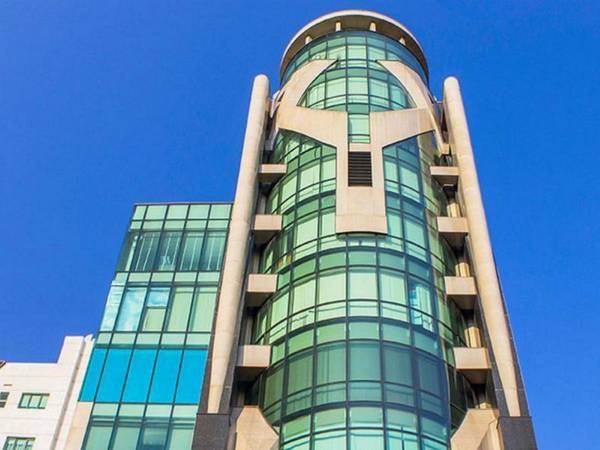 Mayfair Suites - WMC Tower