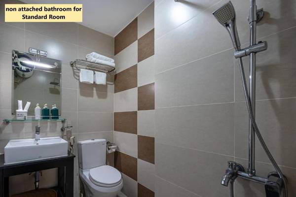 HoLo Alex House Saigon - Serviced HomeStay