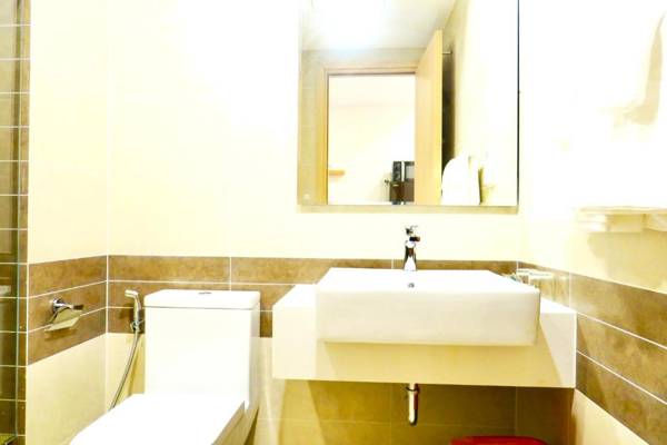 Giang Son River Gate Ben Thanh