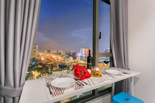 Spacious Saigon - Infinity Pool & Gym