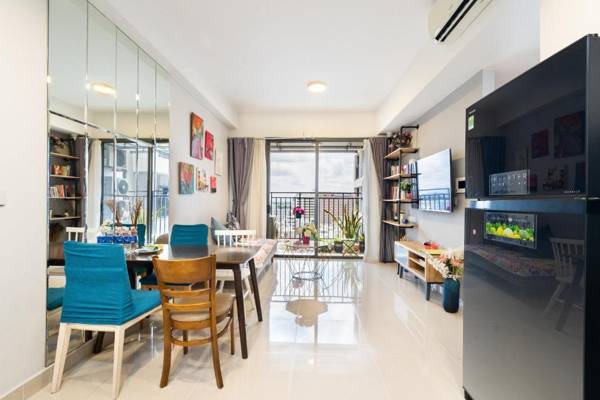 KIRAKUAN PARKVIEW 2BR Pool/Gym/Balcony