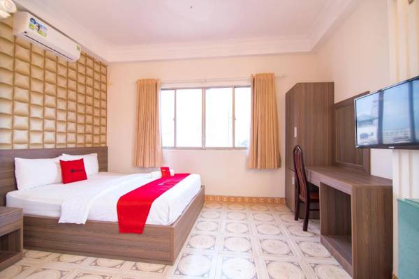 RedDoorz Tan Hoang Long Hotel Nguyen Van Cu