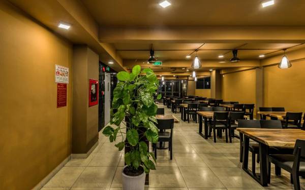 Cherry Hotel and Apartment