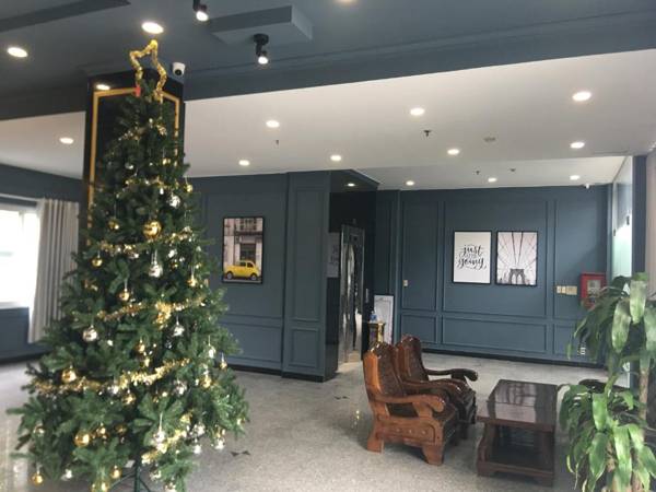 RedDoorz Phuong Thuy Hotel Thu Duc near QL13