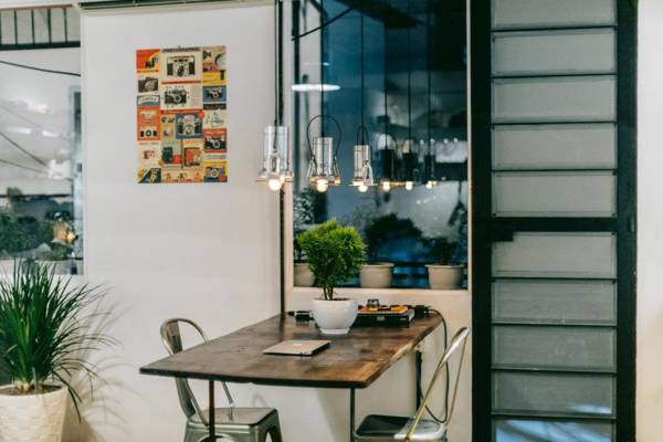 Appareil Photo — The Camera Loft In District 1