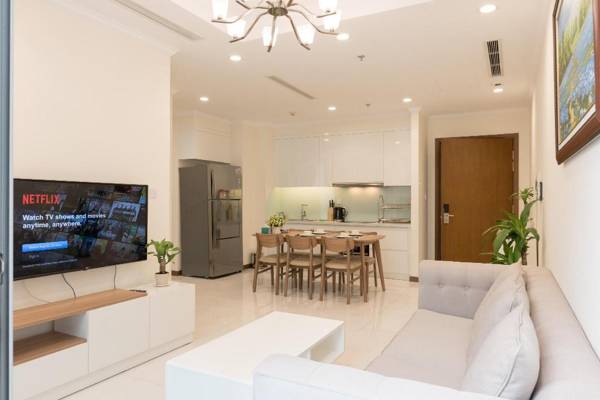 Flash sale!!! 2BR Lux Flat Vinhomes Central Park