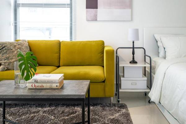 DANNY - Best Studio FREE GYM & POOL