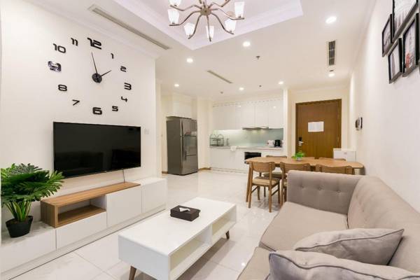 GOOD VALUE 2 BEDROOMS APARTMENT @VINHOMES LANDMARK