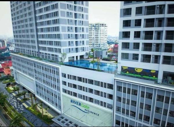 Diamond Luxury Rivergate