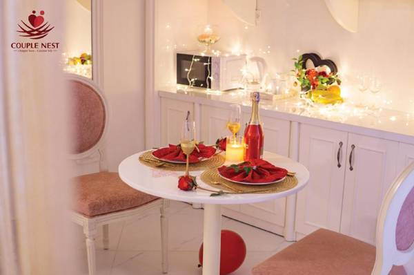 Couple Retreats - Romantic & Luxurious Suite