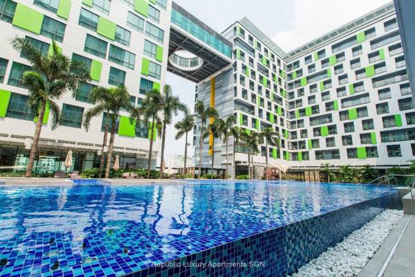 Republic Luxury Apartments SGN Airport 