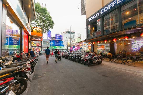 Central Studios at Ben Thanh Market by CIRCADIAN