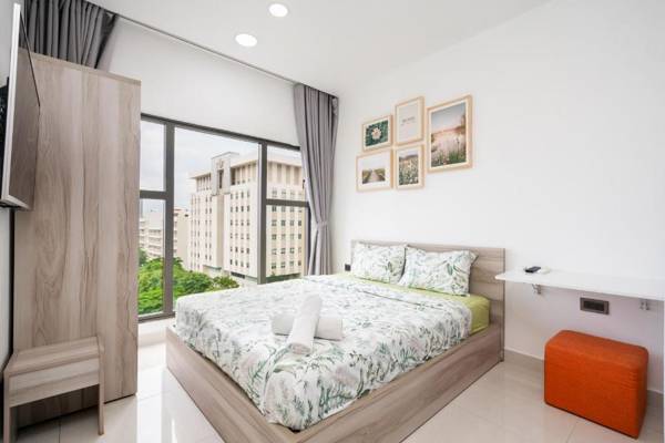 1br-COZY LIVING-SAIGON ROYAL-Hana's Apart