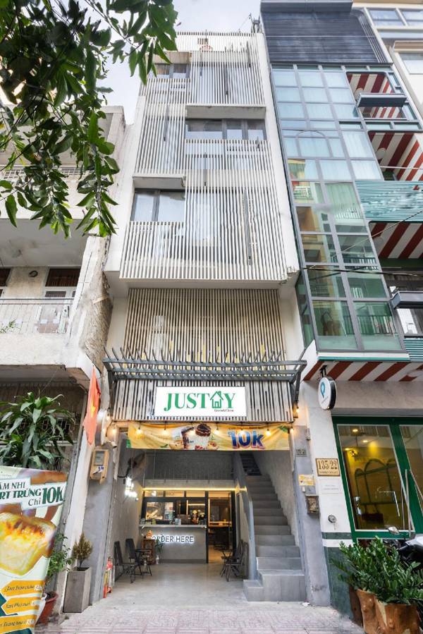 Justay Saigon Central