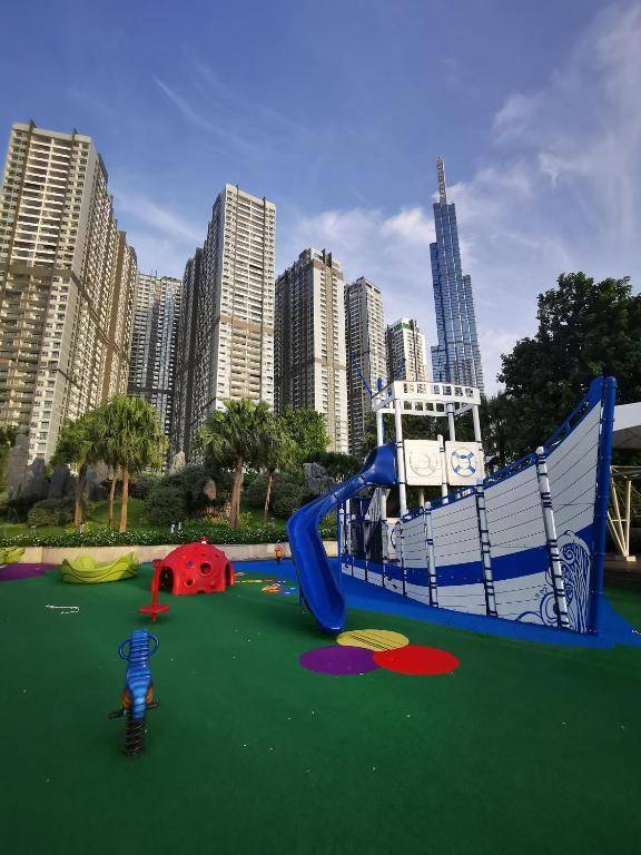 BAB Apartments - Vinhomes Central Park