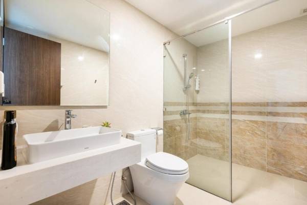 3br-High Fl-Saigon Royal-Hana's Apart-5